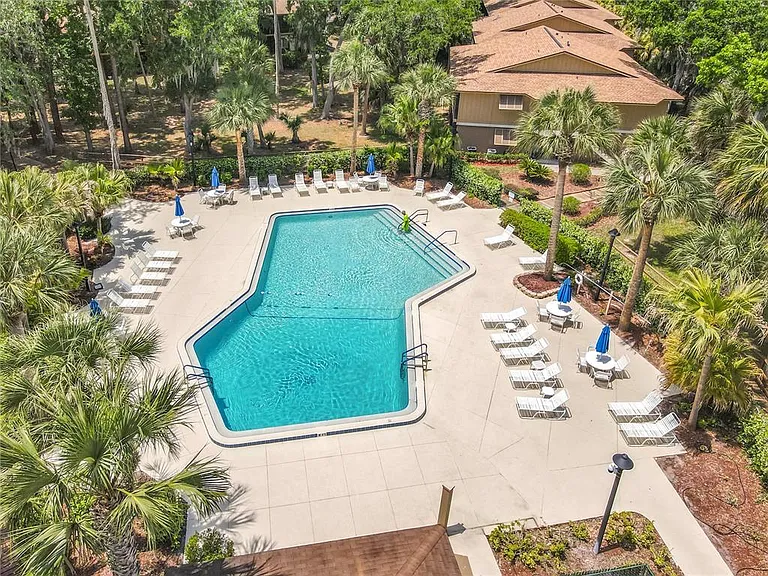 110 Cypress Woods Ct #7D — Photo 28