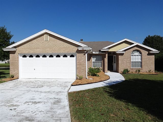 1st image of 3226 Abbeyfield Dr E