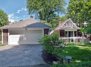 8 Bird Hill Ave, Wellesley, MA 02481