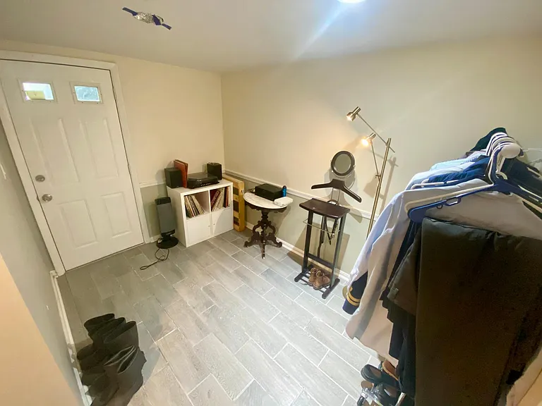 7131 Constantine Ave — Photo 17