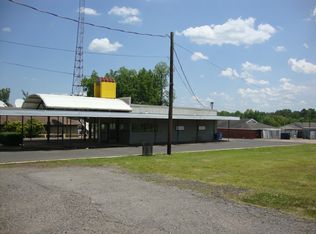 703 W Court St, Winnfield, LA 71483