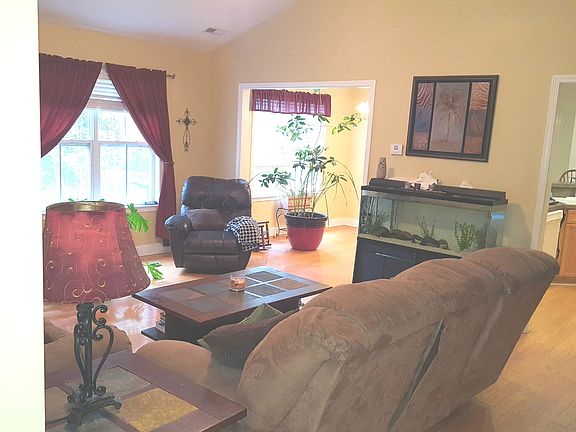 2nd image of 319 Aruba Ct
