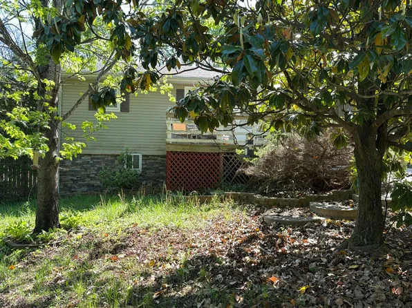 366 Mesa Rd, Poplar Bluff, MO 63901
