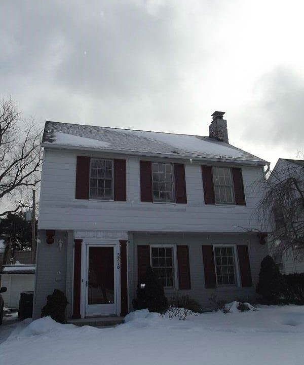 3710 Bowen