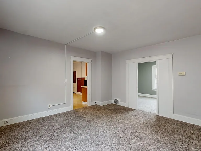 6606 Forman Ave — Photo 14
