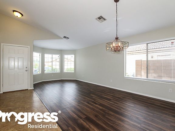 5th image of 15549 W Port Royale Ln