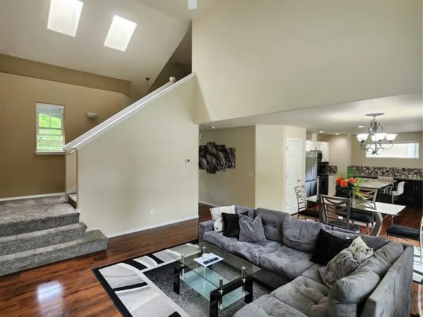 3021 70th Way SW, Tumwater, WA 98512