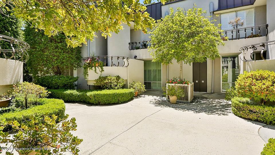 1st image of 740 S Orange Grove Blvd APT 3