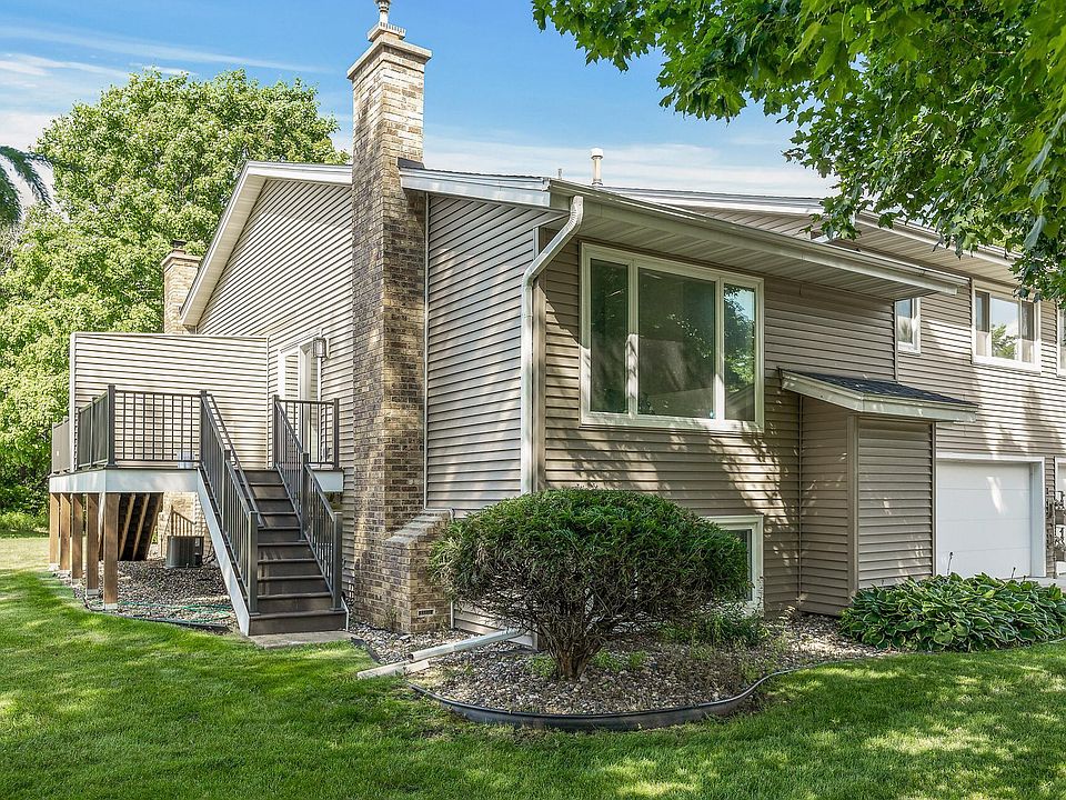 1st image of 16137 Flagstaff Ct N