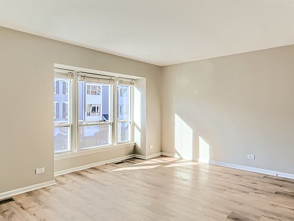 5th image of 2200 Harwinton Pl
