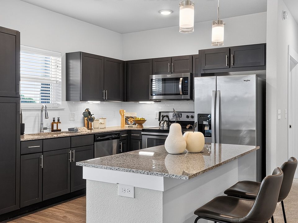 1st image of 11508 Alta Vista Rd #5302