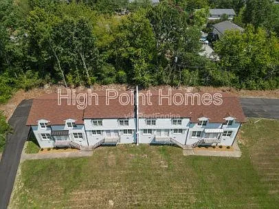 400 Gallery Ln #E8 — Photo 10