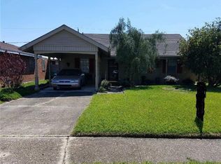 4036 Chestnut St, Marrero, LA 70072
