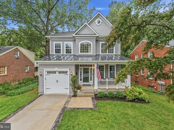 5918 14th St N, Arlington, VA 22205