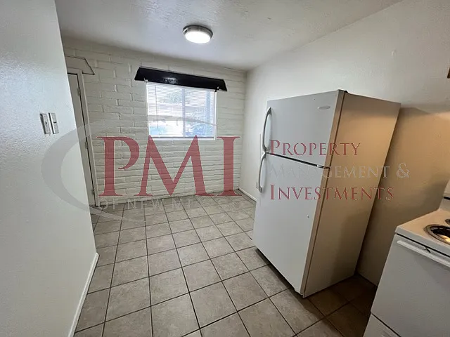 1120 Plain Street Apt. C1 — Photo 9