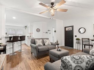 23 Victorian Way, Manchester, NH 03104