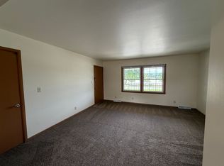 North Ave, Milwaukee, WI 53226
