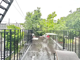 Rented by Doorway NYC, LLC