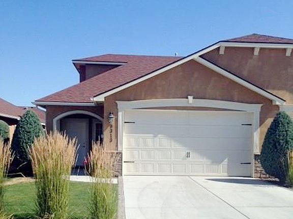2nd image of 9313 Majestia Ln