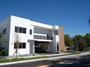 500 Foster Rd #C, Hallandale, FL 33009