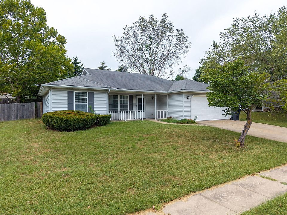 1st image of 2109 Osage Dr