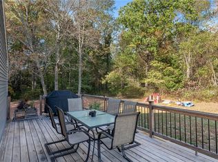 75 Roosevelt Ave, Pascoag, RI 02859