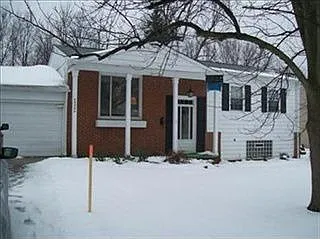 23380 Cannon Rd photo 1