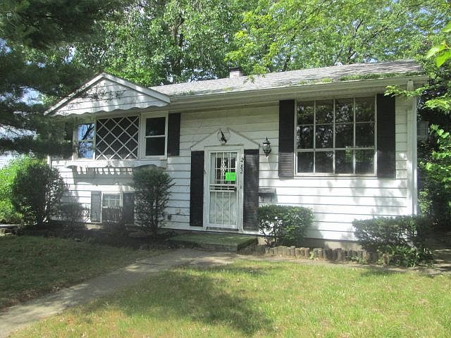 1st image of 282 Chappel Ave