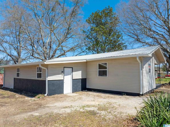 112 Kelleys Lake Ln, Wellington, AL 36279