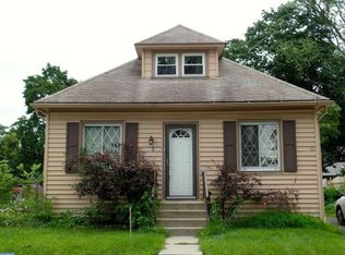 23 S Clinton Ave, Maple Shade, NJ 08052