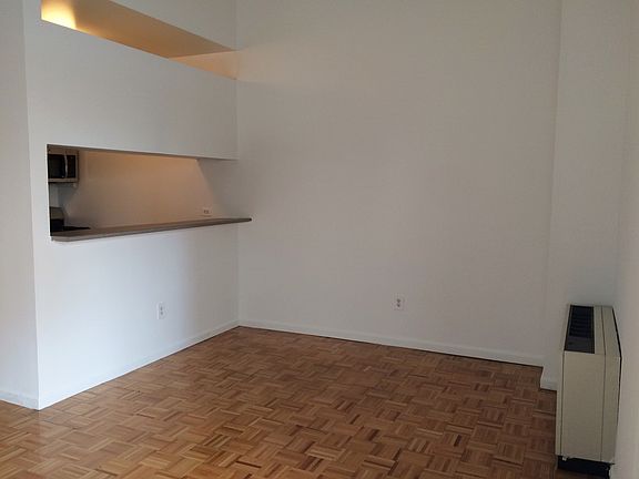 4th image of 75 West St APT 2B