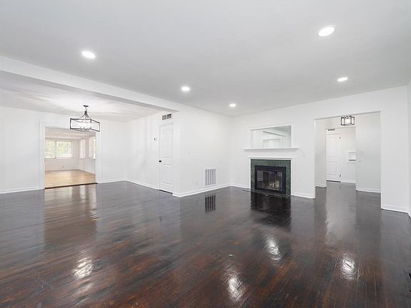 3rd image of 308 Union St