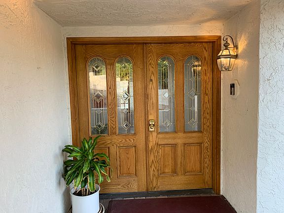 3rd image of 10581 Observatory Dr