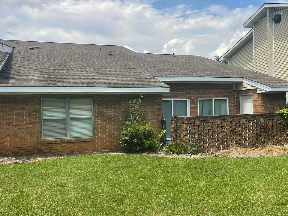 213C Westcliff Cir