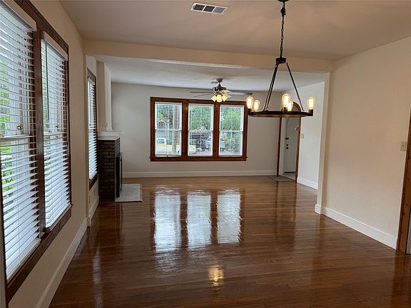 4th image of 2842 Shoal Crest Ave