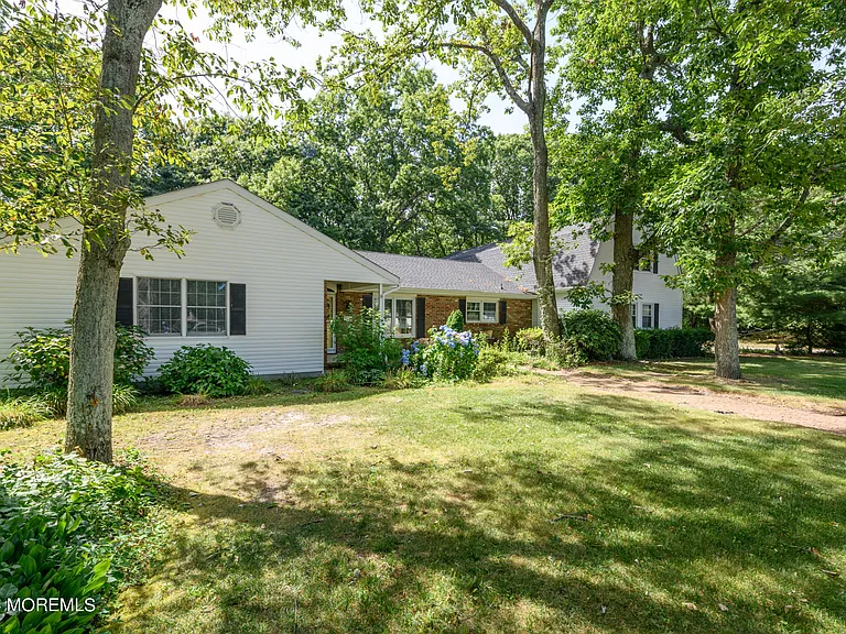 2229 Fromkin Dr — Photo 37