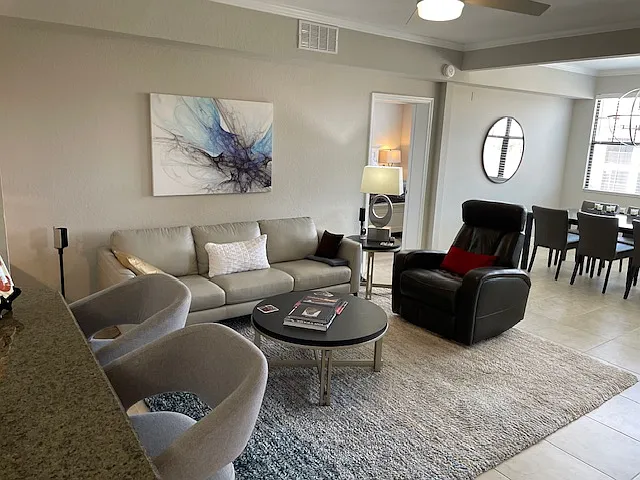 12975 Positano Cir — Photo 4
