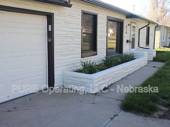 2nd image of 670 S 69th St