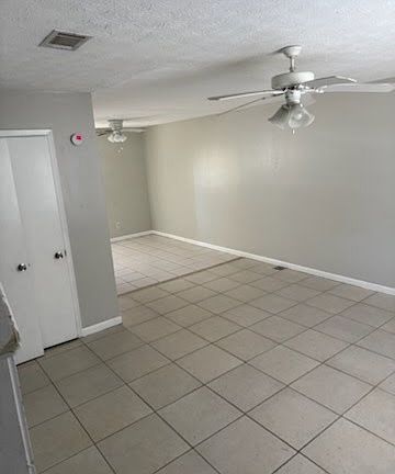 5th image of 404 S Highway 22a