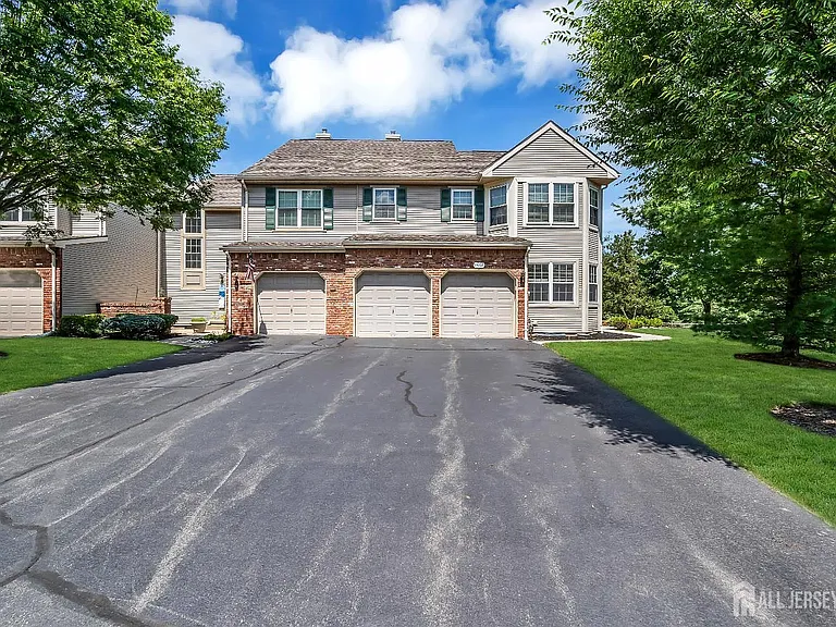 1506 Pinhorn Dr — Photo 18