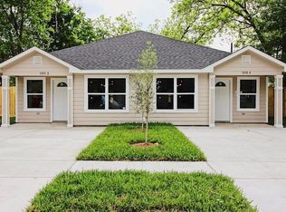5210 Longmeadow St #A, Houston, TX 77033