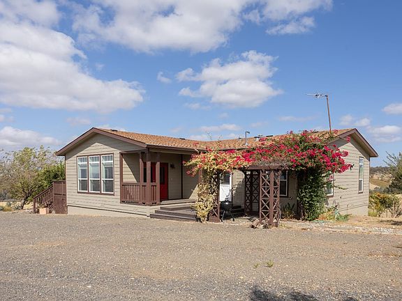 4th image of 294 Butte Vista Rd
