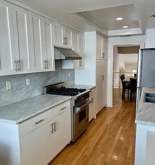 1586 Palisades Dr — Photo 11