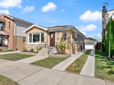 2909 N Nordica Ave, Chicago, IL, 60634