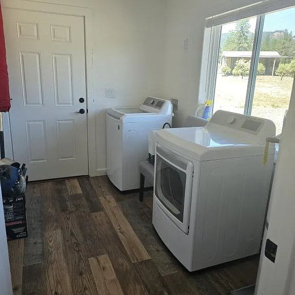 222 Missouri Flat Rd — Photo 16