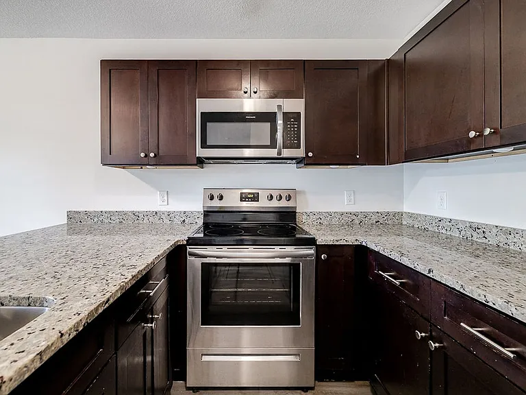 176 Barfield Way — Photo 11