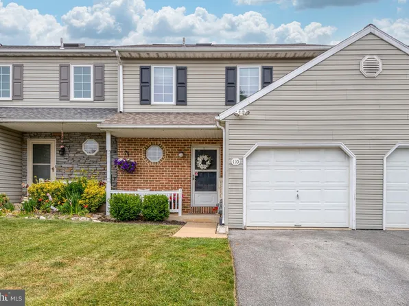 110 Parklawn Ct, Lancaster, PA 17601