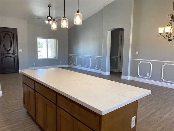 5th image of 15336 S Avenue 4 E