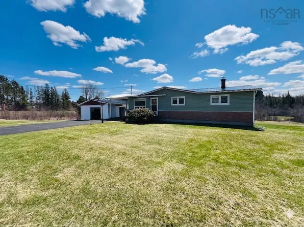 1058 Little Forks Rd, Cumberland, NS B0M 1W0
