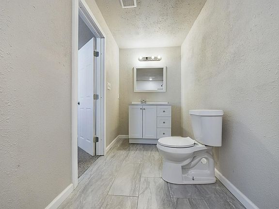 5th image of 411 11th St